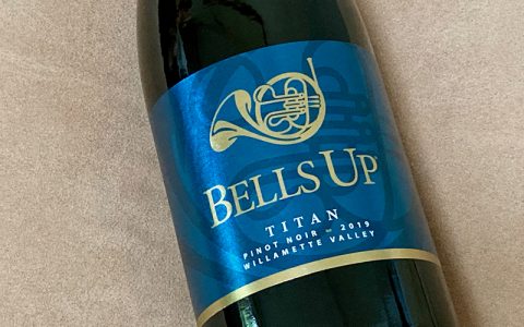 Winerabble Declares 2019 Titan Pinot Noir “Mouthwatering”